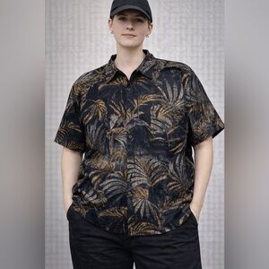 Saddlebred Palm Print Button-Down – Black & Gold Textured Pattern, Size XXL